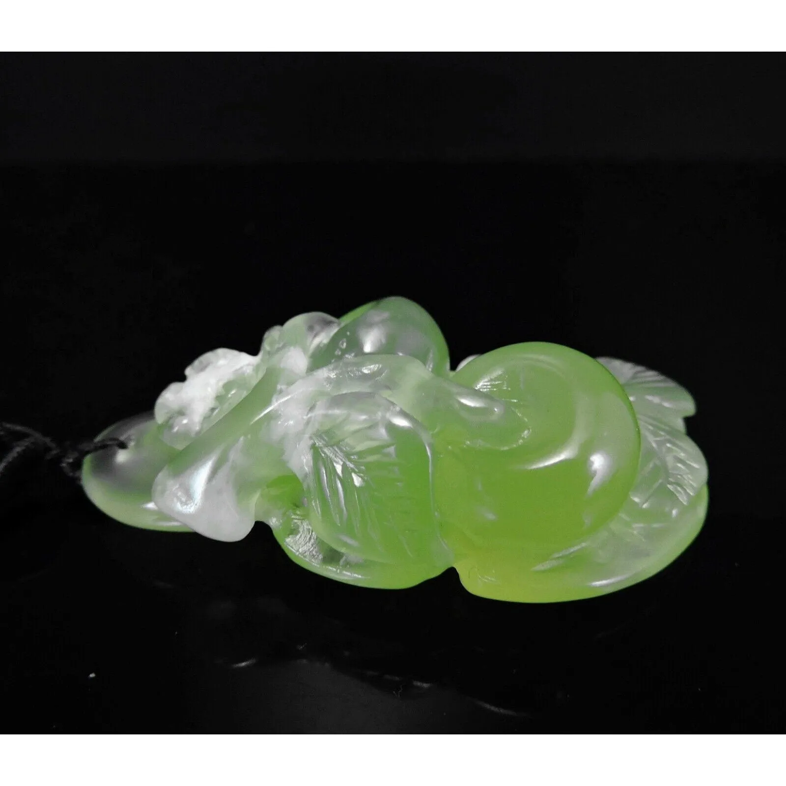 100% Natural Hand-Carved Jade Pendant Jadeite Necklace Apple Tree