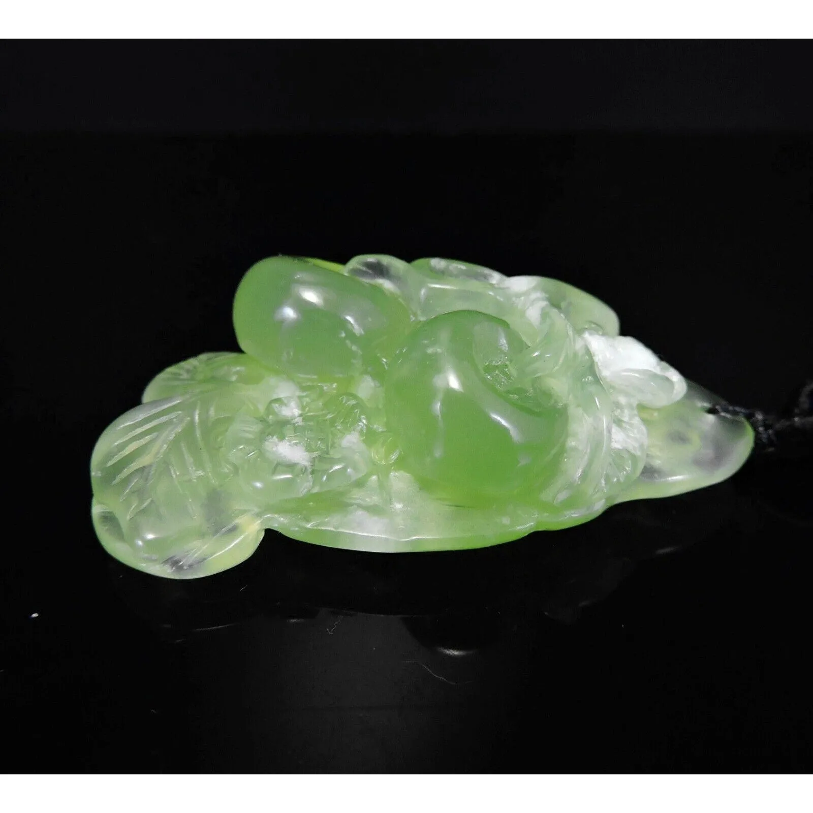 100% Natural Hand-Carved Jade Pendant Jadeite Necklace Apple Tree