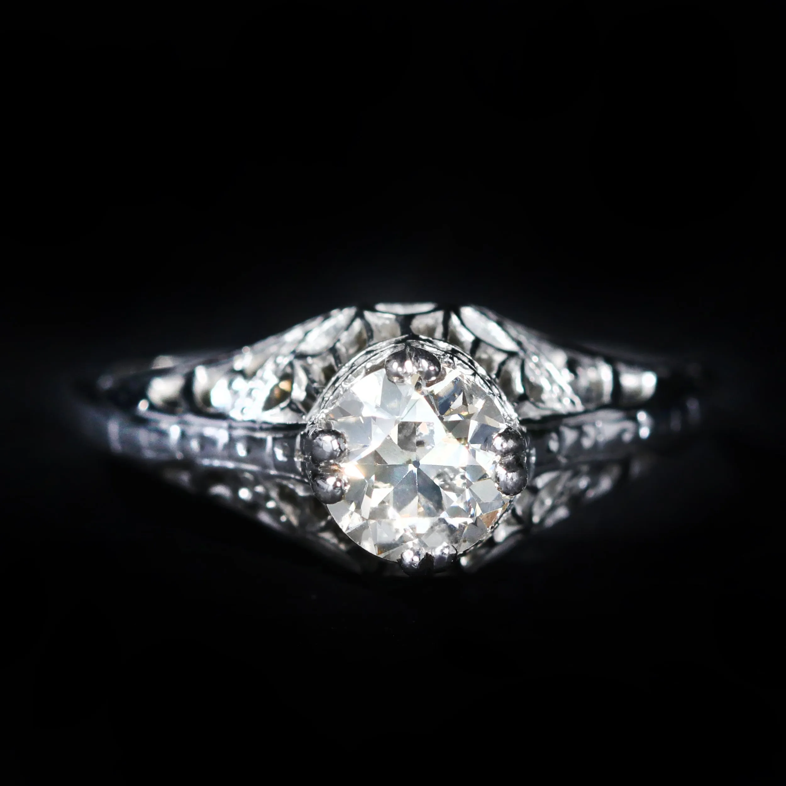 Art Deco 18K White Gold 0.62 Carat Old European Cut Diamond Ring