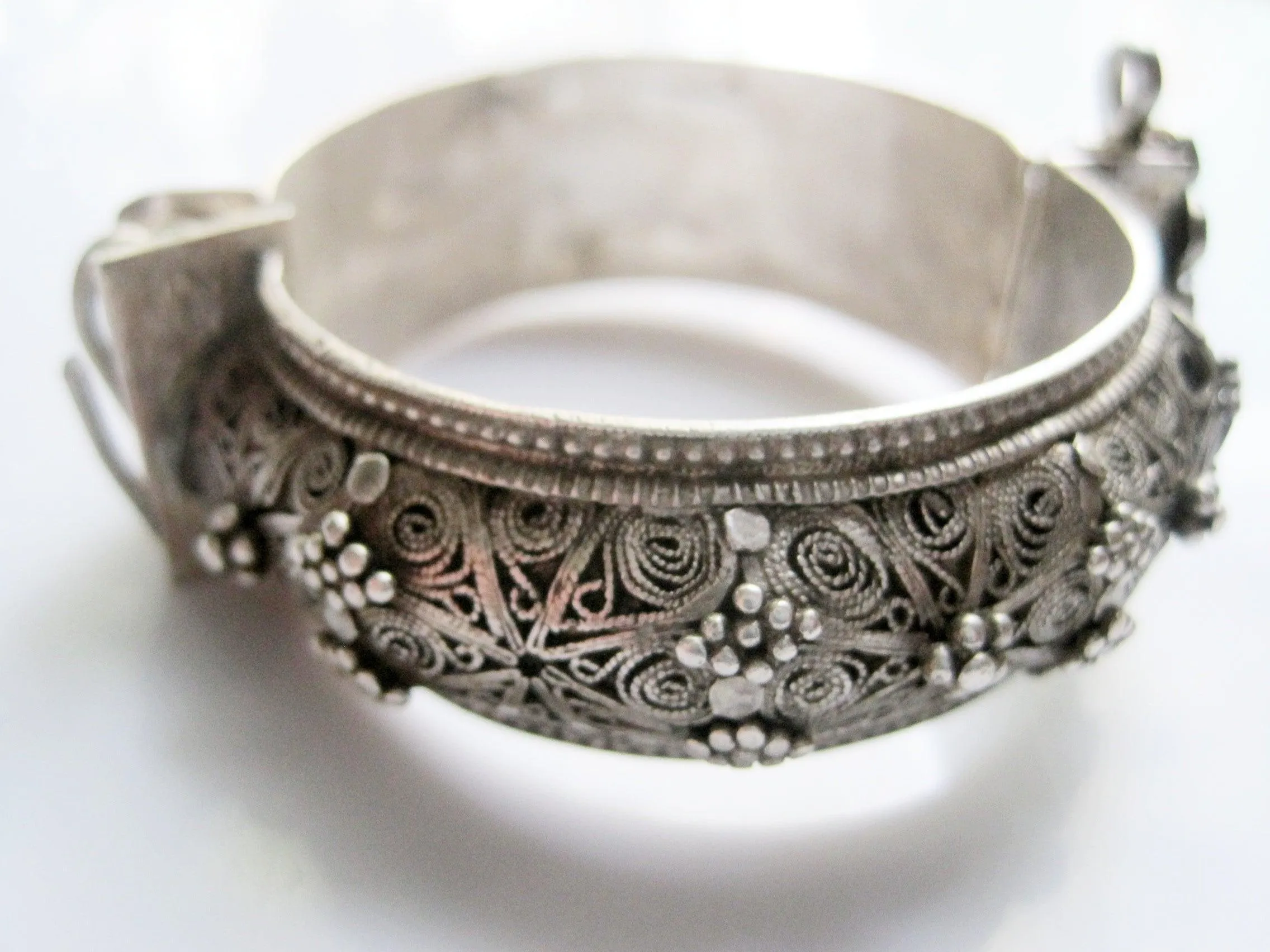Bawsani Yemeni Silver Bracelet with Defects