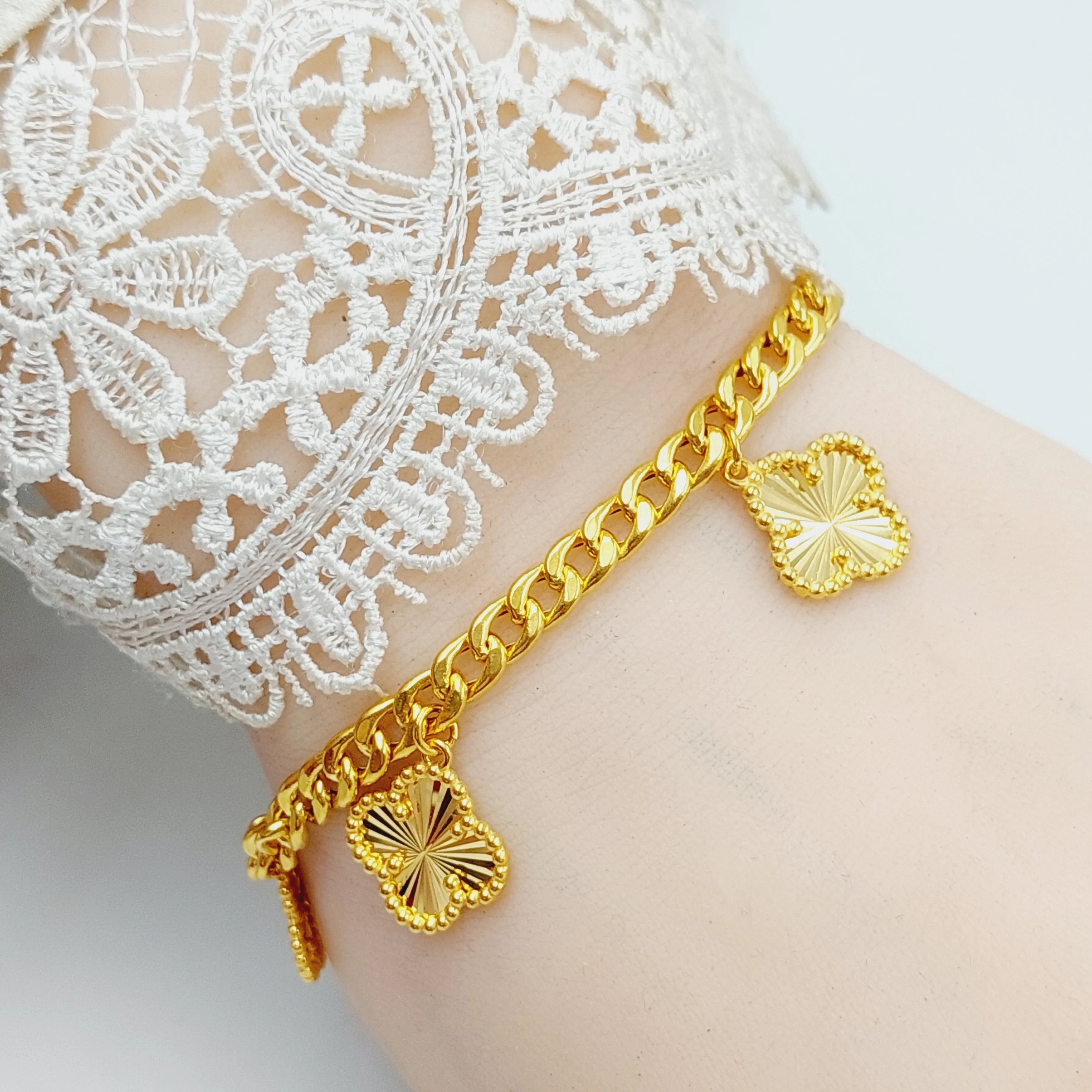 Clover Joy Bracelet