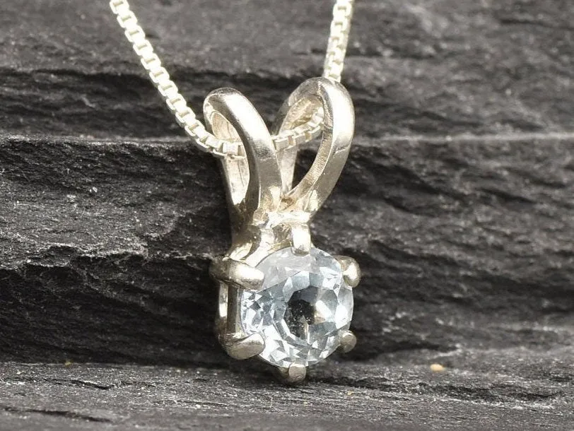 Dainty Topaz Pendant - Blue Topaz Necklace - Minimalist Blue Pedant