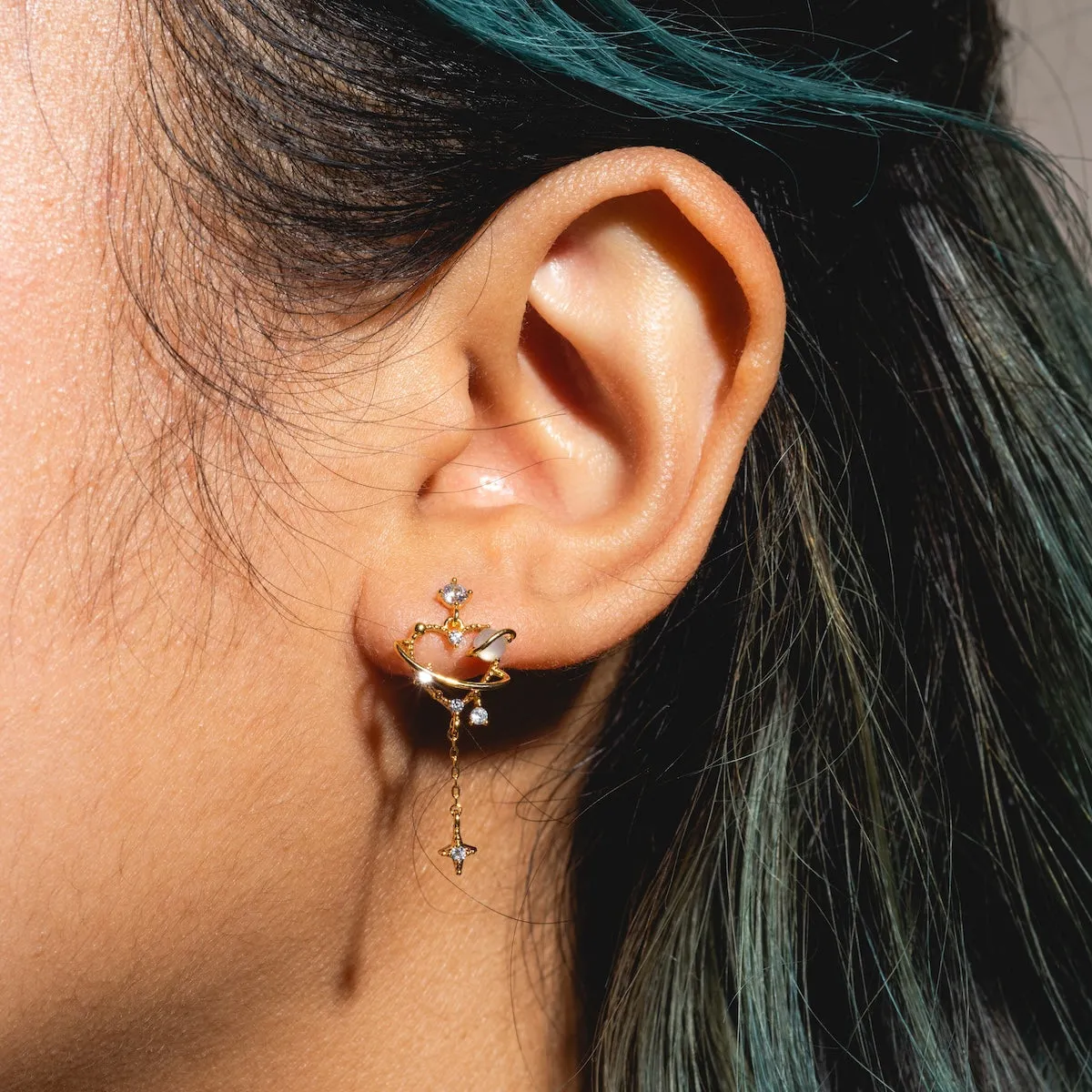 Dream Girl Dangle Hoops