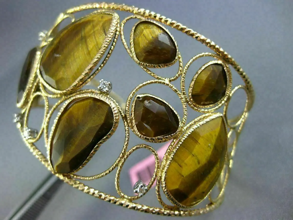 ESTATE LARGE .16CT DIAMOND & AAA TIGER EYE 14KT YELLOW GOLD 3D BANGLE BRACELET