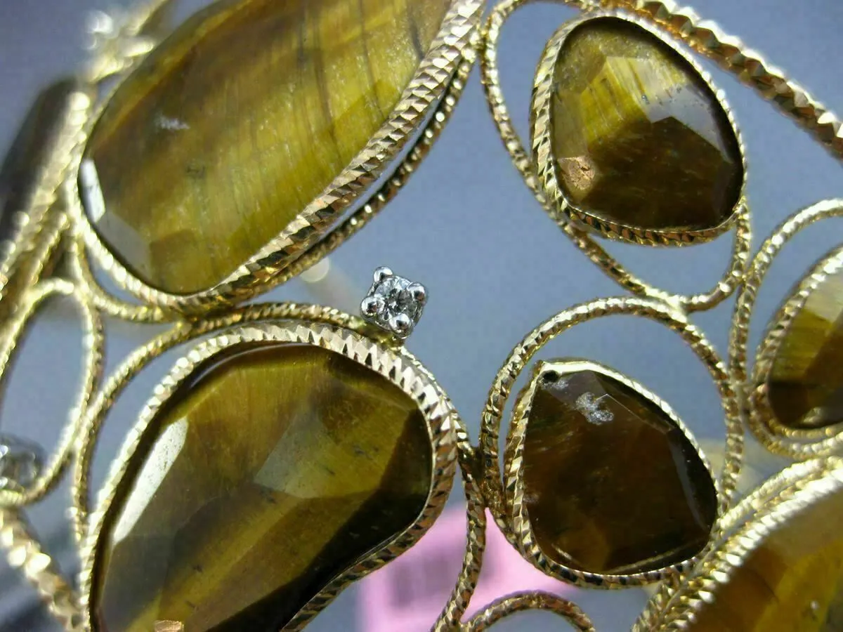 ESTATE LARGE .16CT DIAMOND & AAA TIGER EYE 14KT YELLOW GOLD 3D BANGLE BRACELET