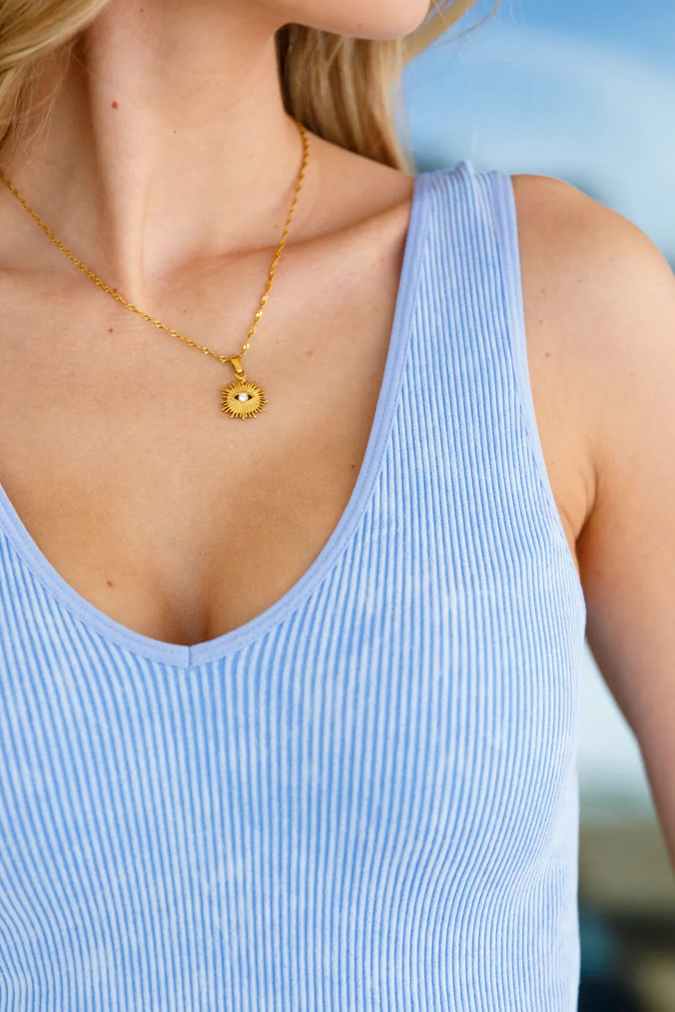 Eye of the Tiger Pendant Necklace - 18K Gold