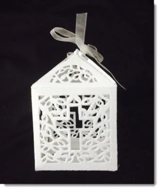Filigree Cross Box