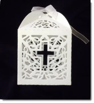 Filigree Cross Box