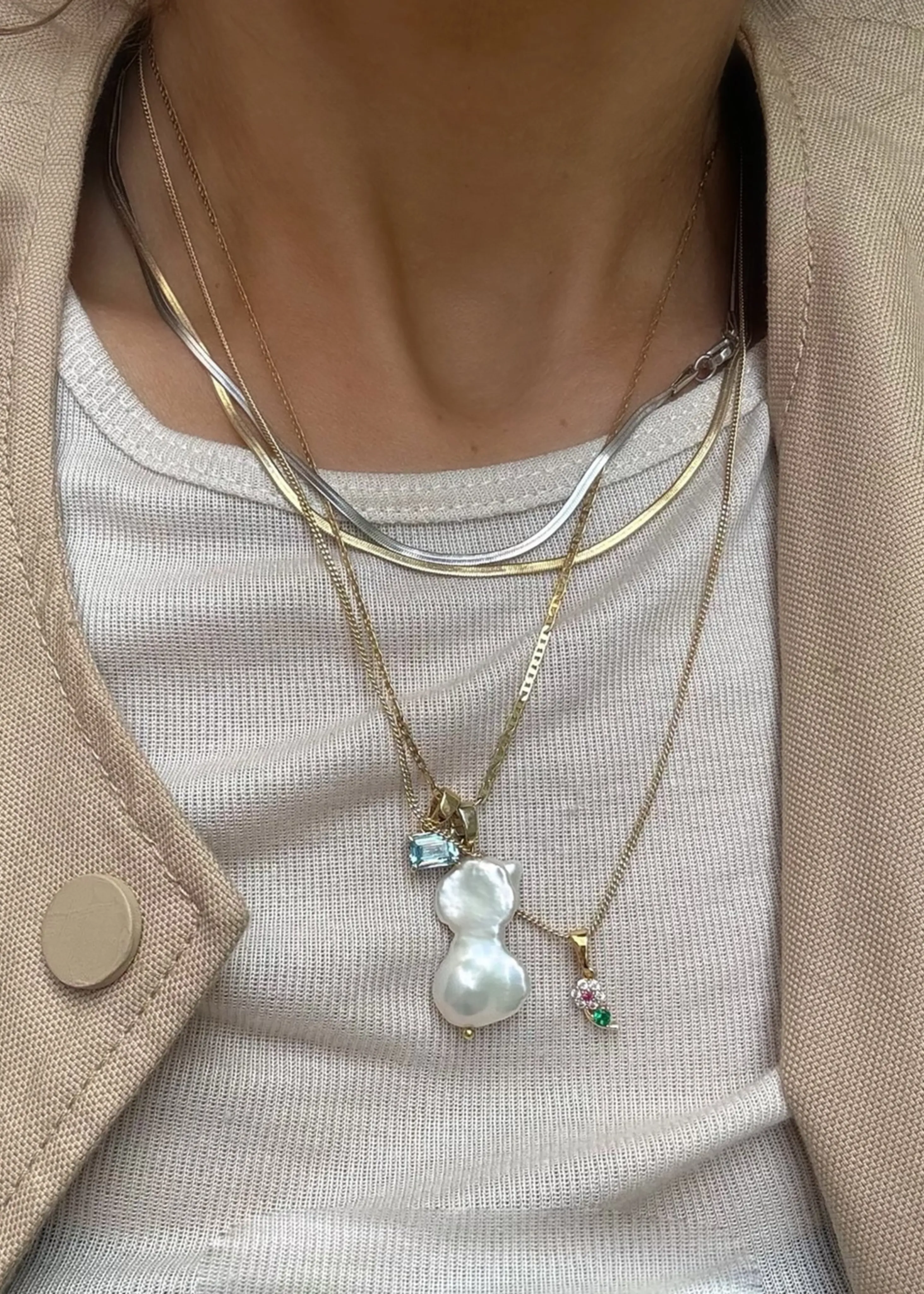 Flora necklace