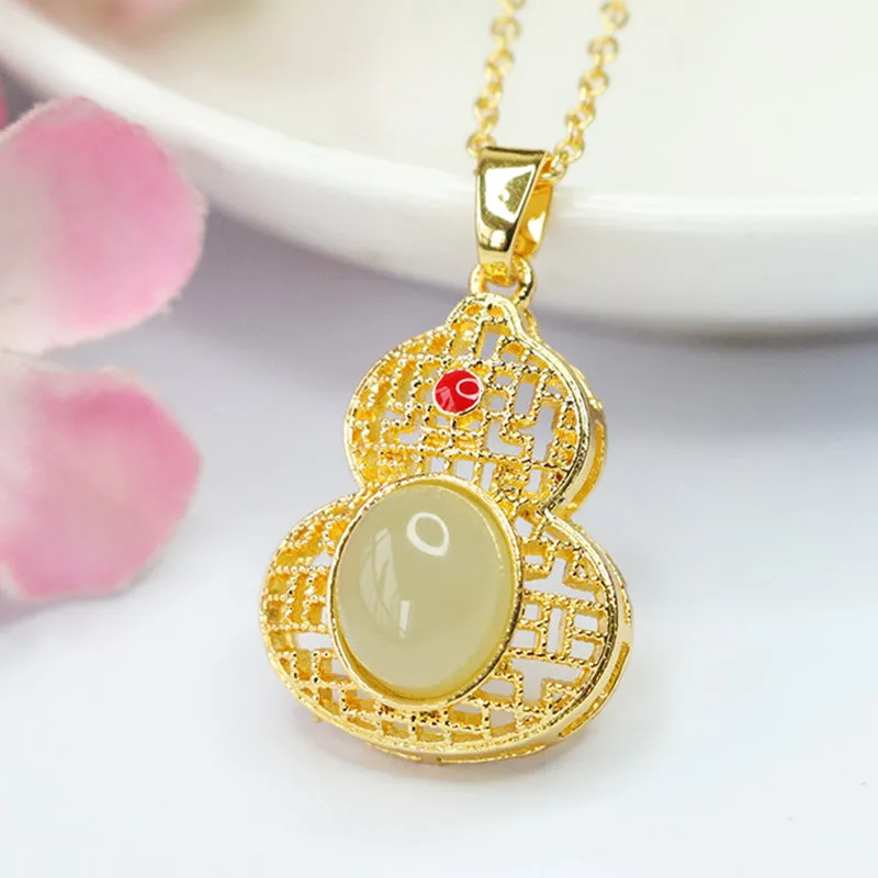 Fortune's Favor Jade Gourd Pendant
