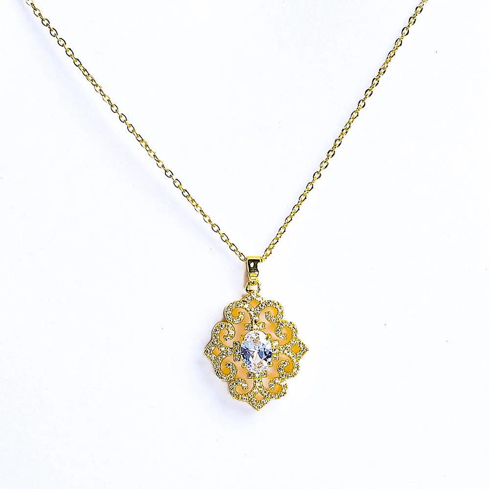 Luxury With Sparkling Zircon Necklace - Fluffy