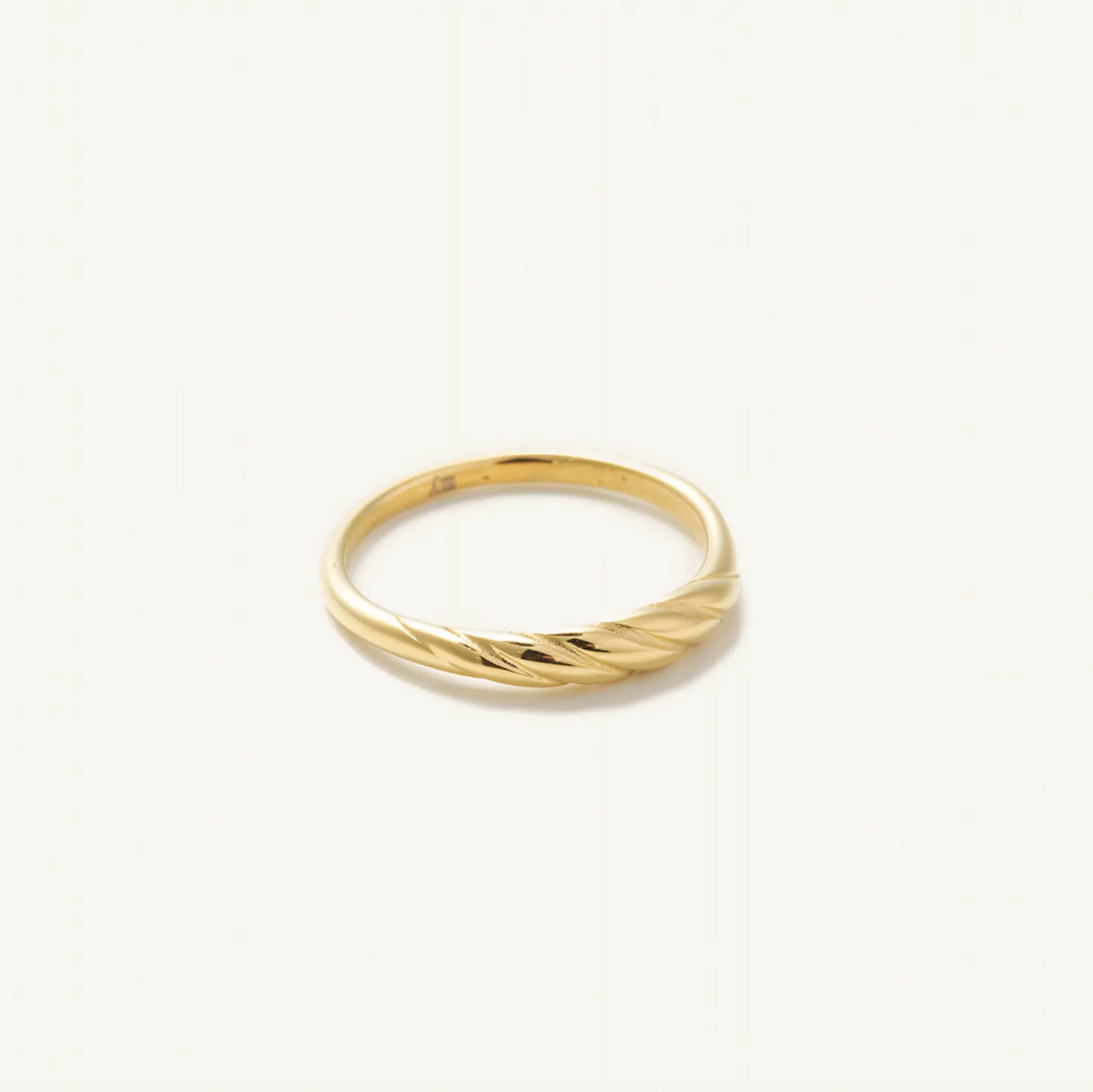 Mini Croissant Ring-Gold