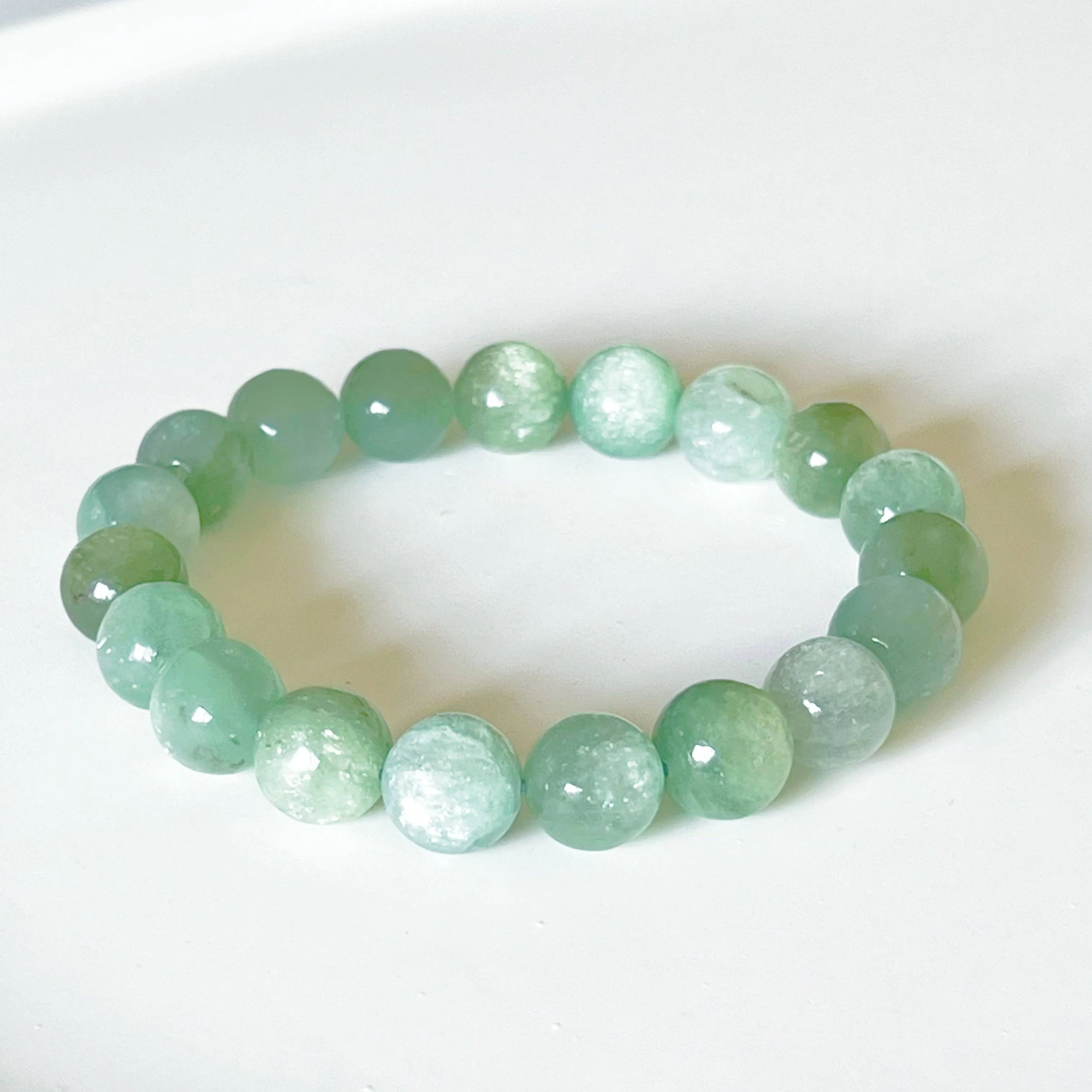Ninaouity - Heart Chakra Light Green Lepidolite Crystal Bracelet