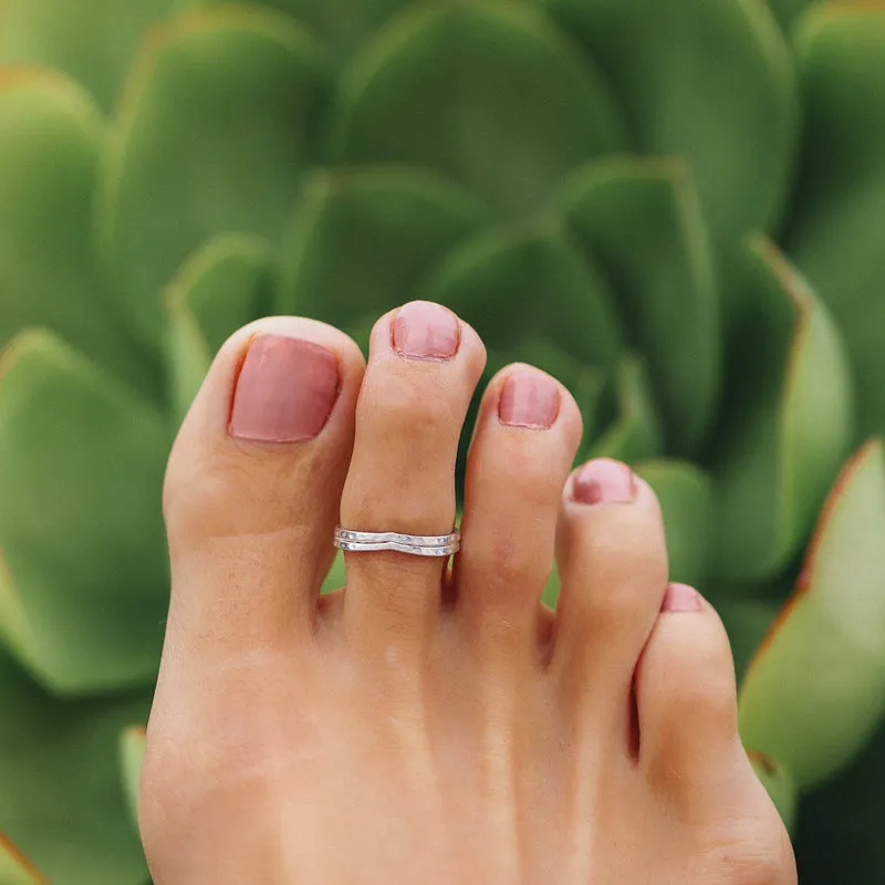 PURA VIDA CHEVRON TOE RING SILVER NEW!