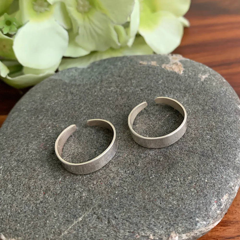 Silver Band Toe Ring (Single)