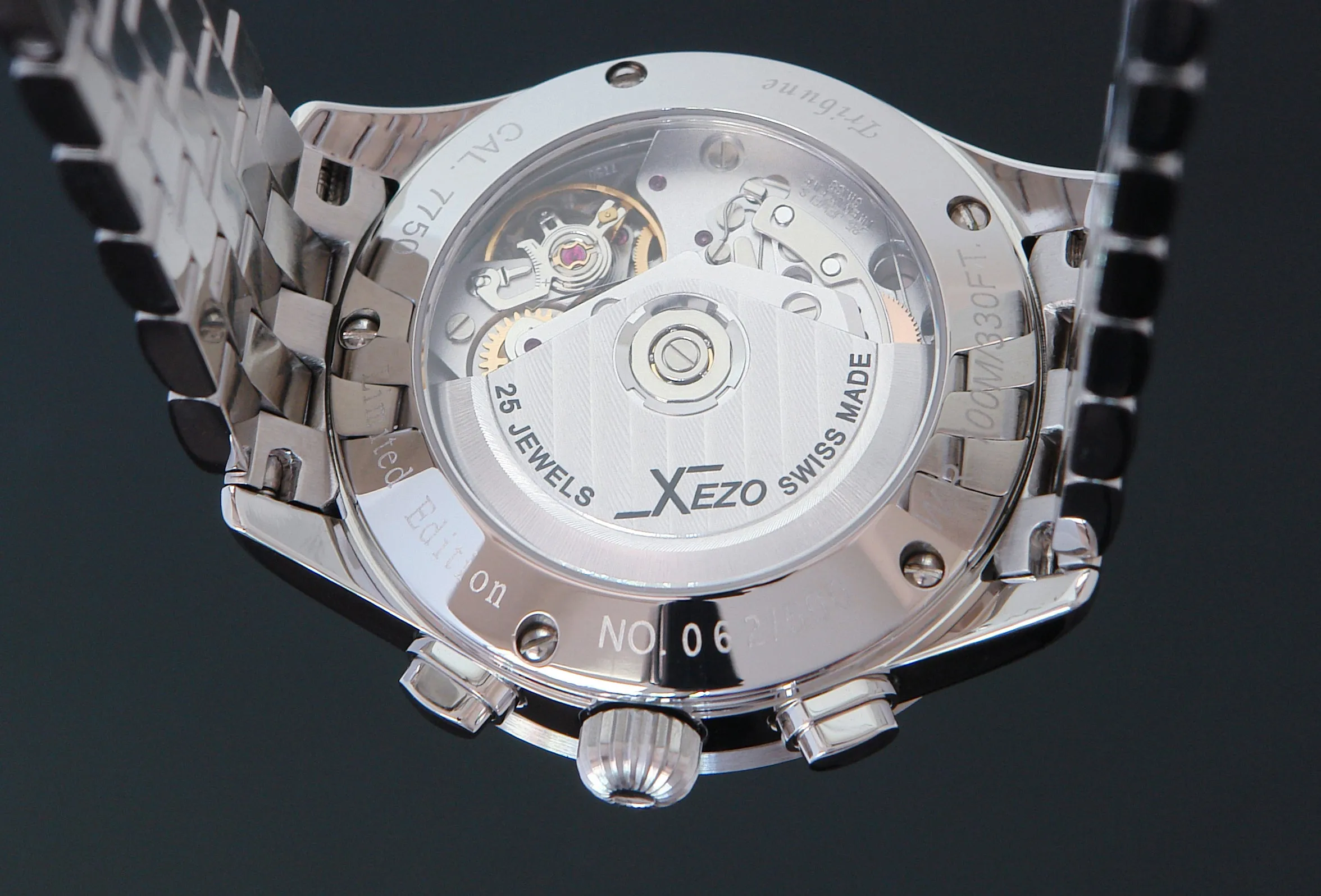Tribune Chronograph B