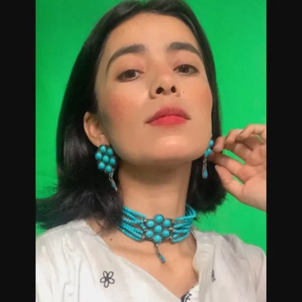 Turquoise Flower Necklace and Earrings  Jewellery Set