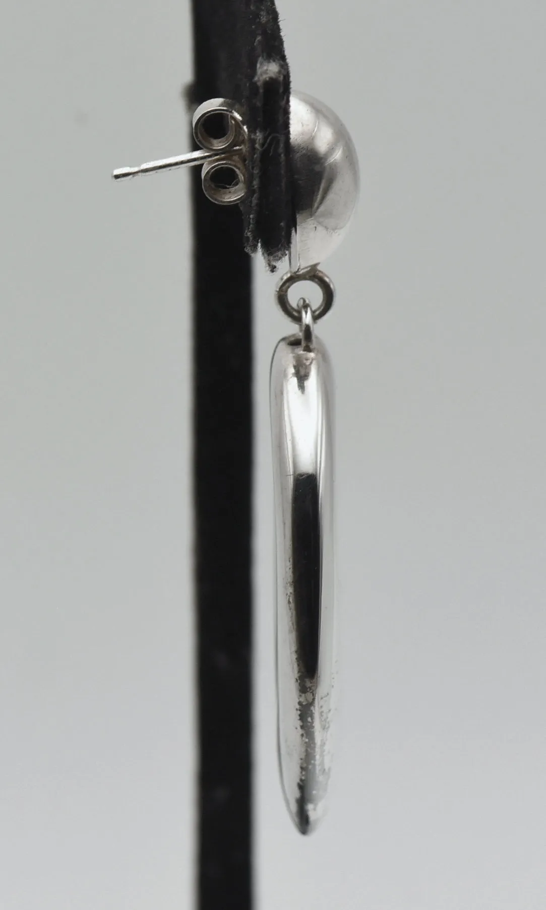 UNMATCHED Milor - Vintage Sterling Silver Hollow Oval Dangle Earring
