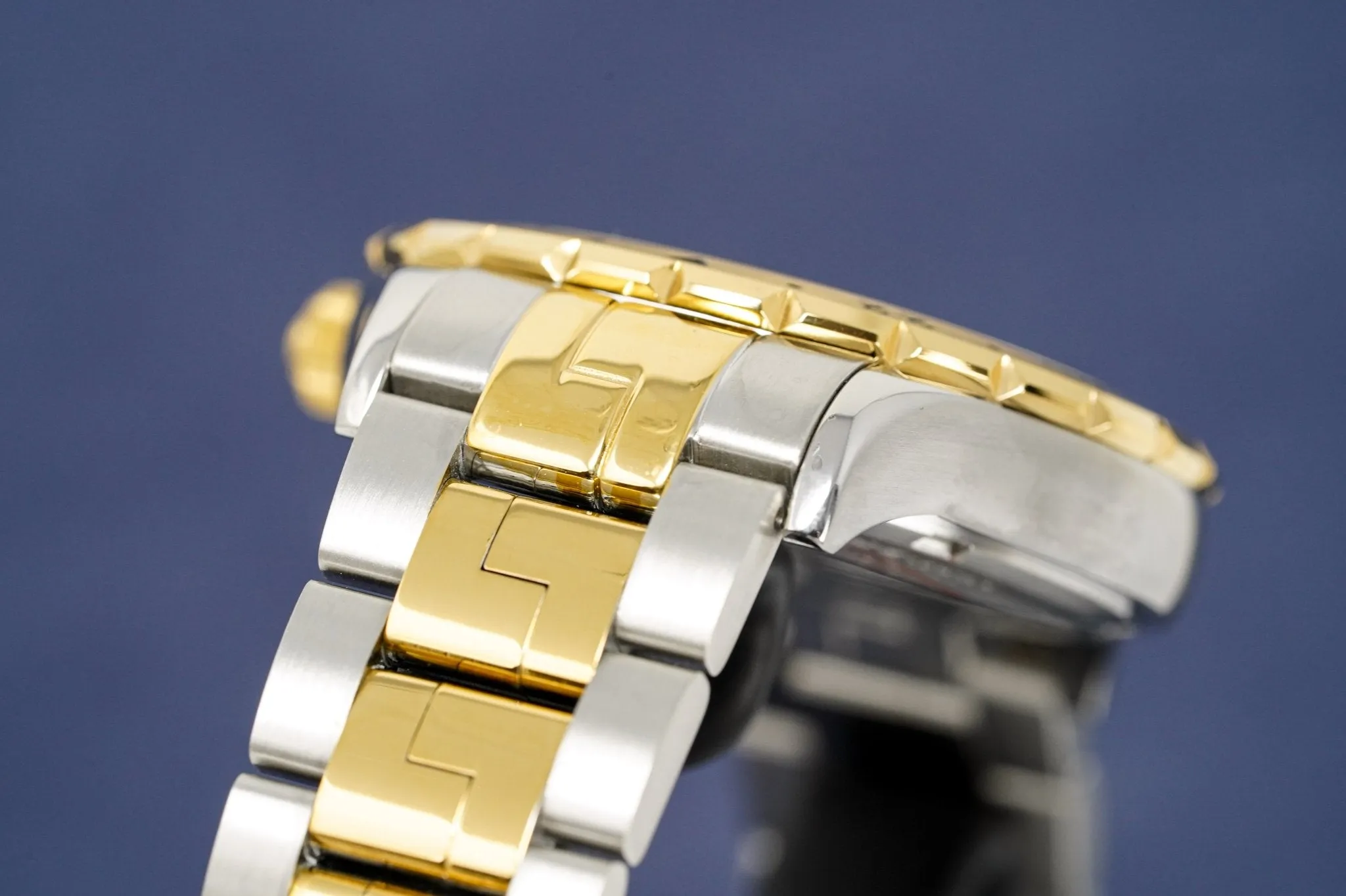 Versace Men's Watch Hellenyium GMT Blue Two-Tone Bracelet V11060017