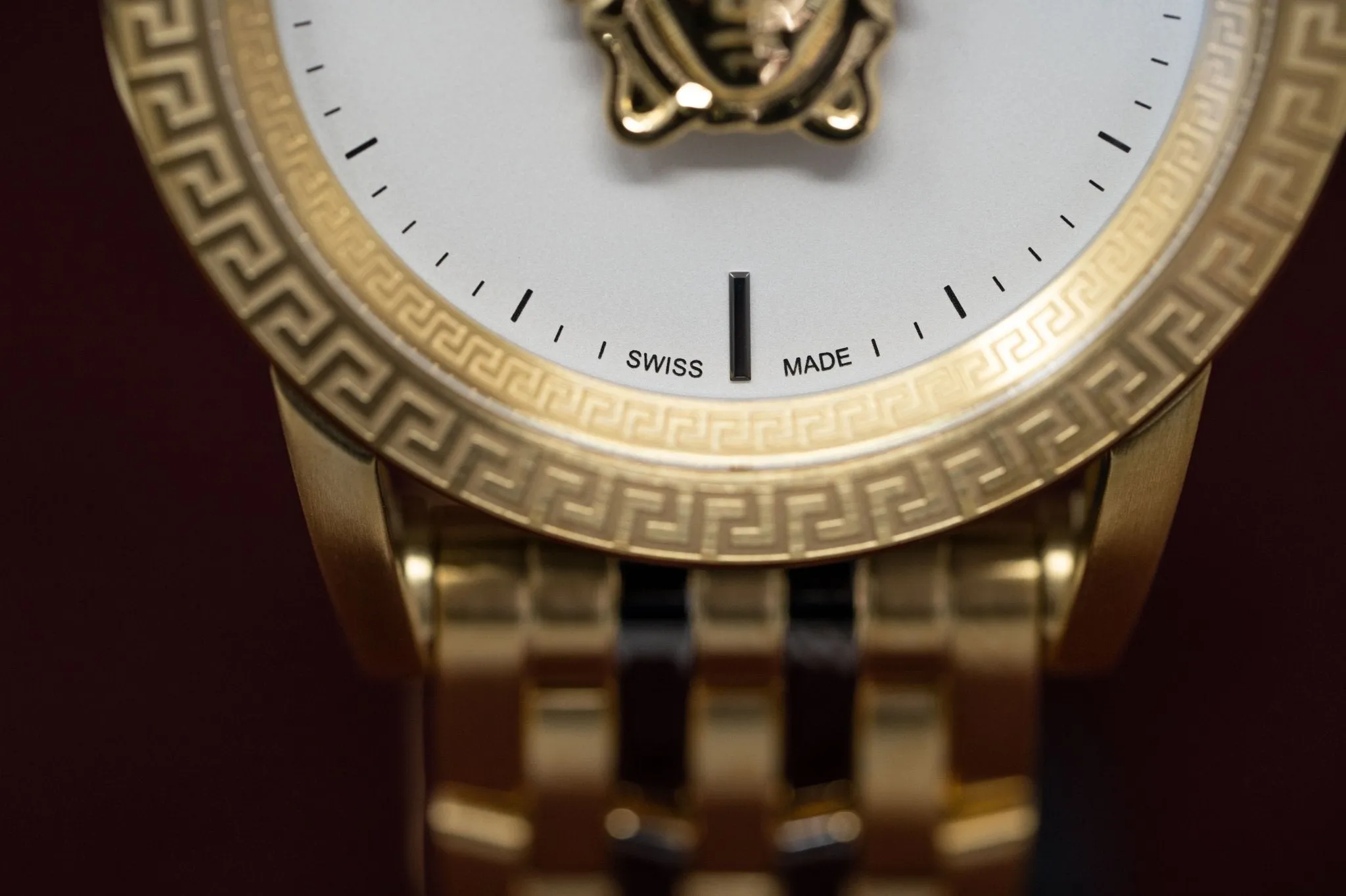Versace Men's Watch Palazzo Empire 43mm Gold Bracelet VERD00418