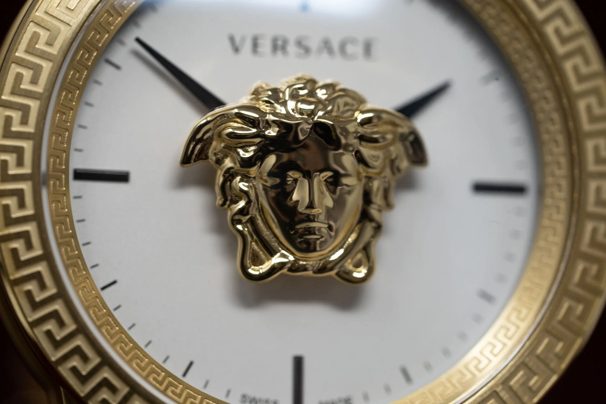 Versace Men's Watch Palazzo Empire 43mm Gold Bracelet VERD00418