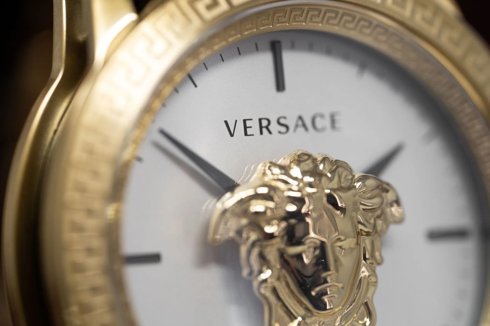 Versace Men's Watch Palazzo Empire 43mm Gold Bracelet VERD00418