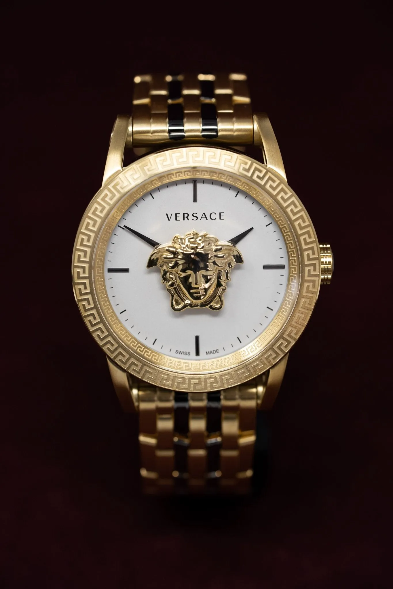Versace Men's Watch Palazzo Empire 43mm Gold Bracelet VERD00418