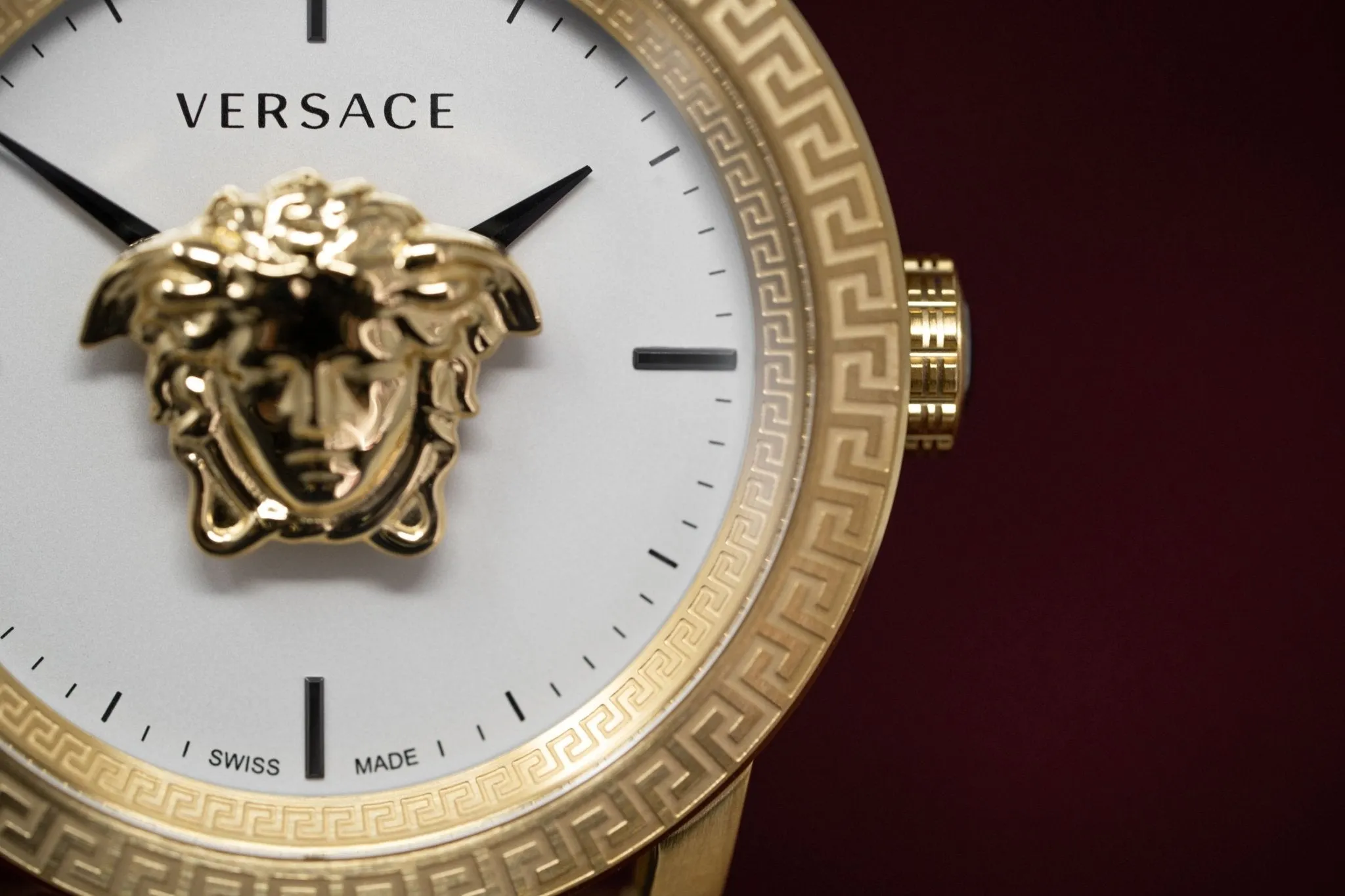 Versace Men's Watch Palazzo Empire 43mm Gold Bracelet VERD00418