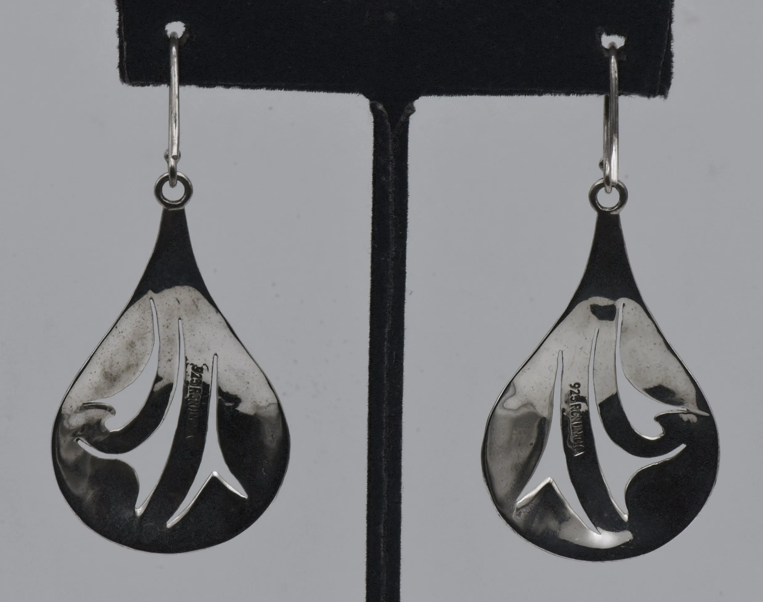 Vintage Sterling Silver Hammered Texture Teardrop Earrings
